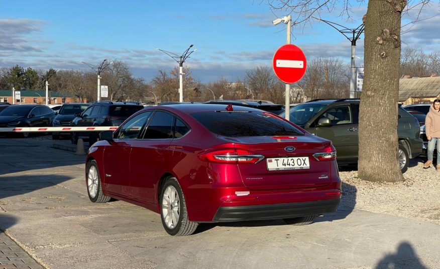 Ford Fusion Hybrid