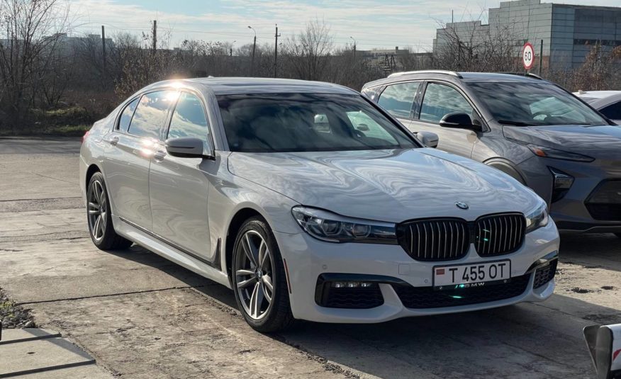 BMW G12 740i