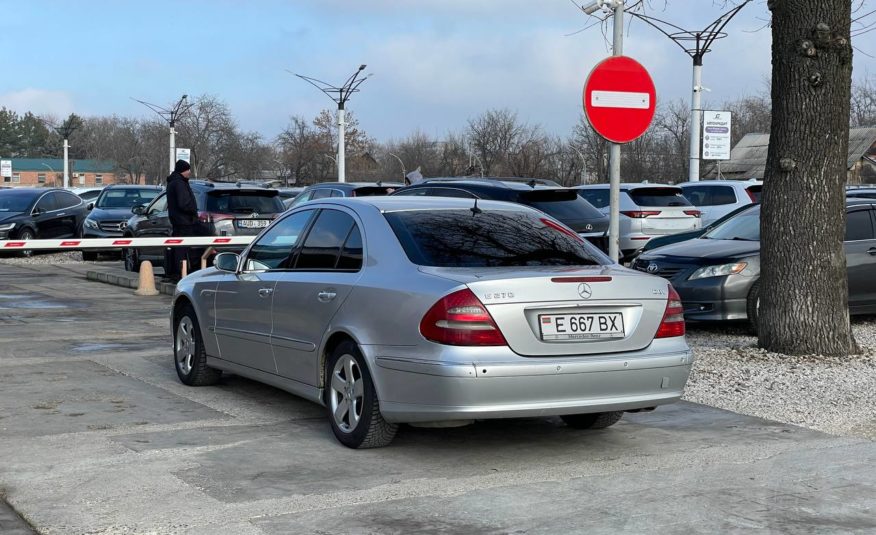 Mercedes Benz W211 E-class