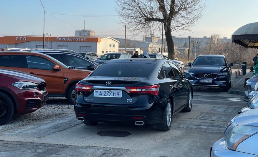 Toyota Avalon Hybrid