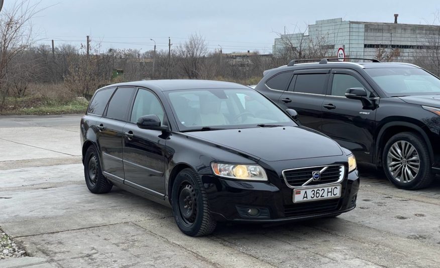 Volvo V50