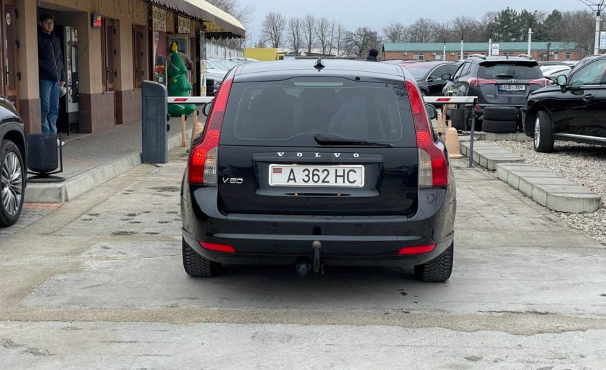 Volvo V50