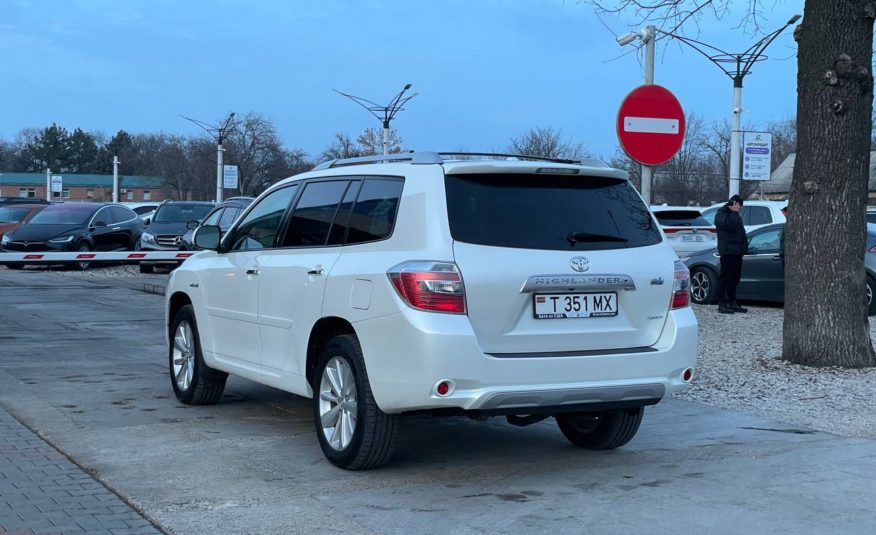 Toyota Highlander Hybrid