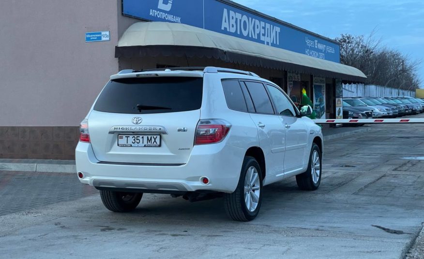 Toyota Highlander Hybrid