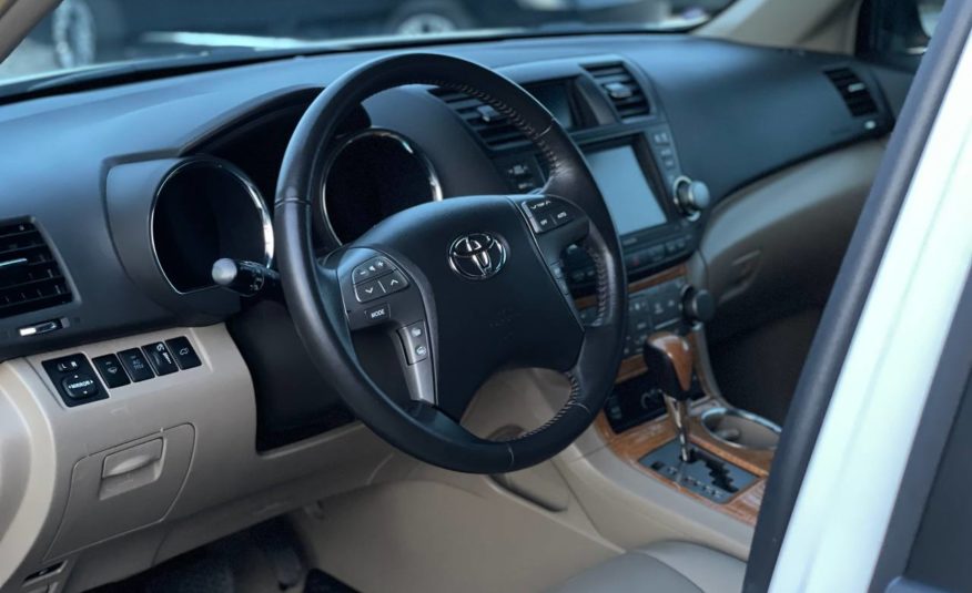 Toyota Highlander Hybrid