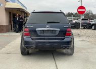 Mercedes Benz ML550