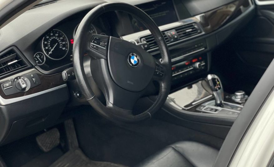 BMW F10 528i