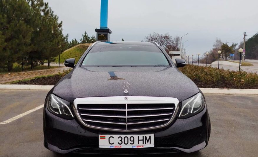 Mercedes Benz E220d