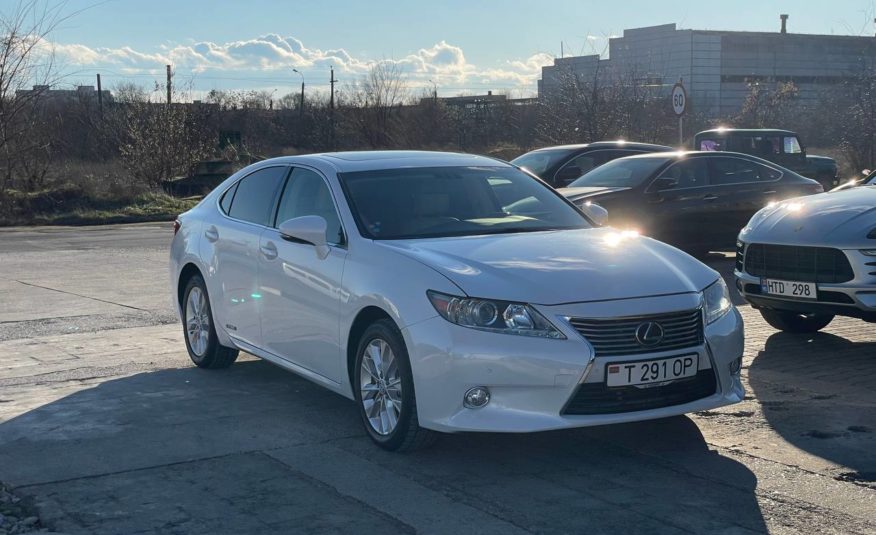 Lexus ES300h