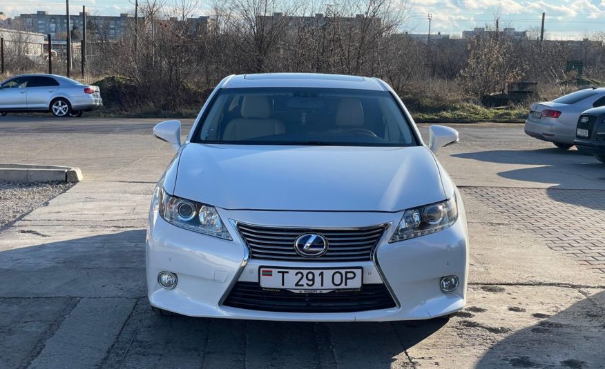 Lexus ES300h