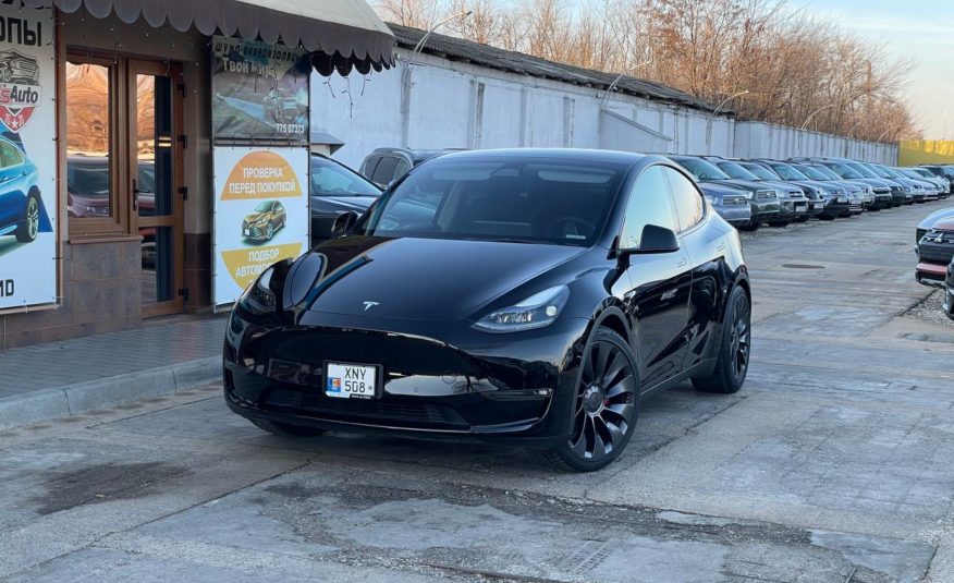 Tesla Model Y Dual Motor