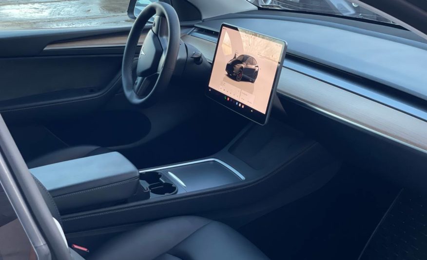 Tesla Model Y Dual Motor