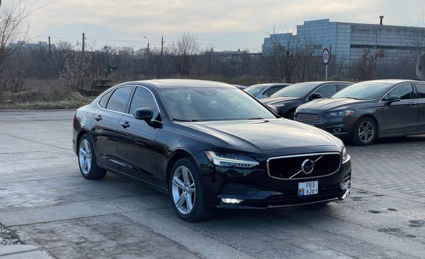 Volvo S90