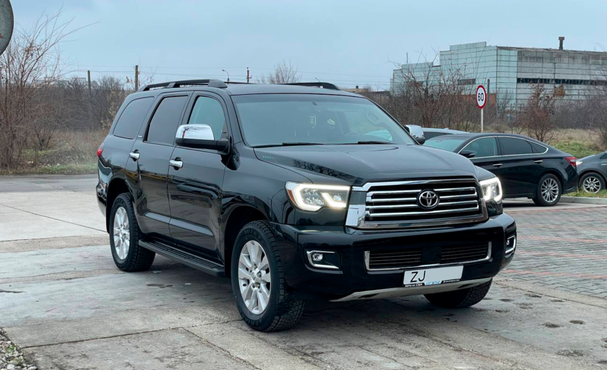 Toyota Sequoia