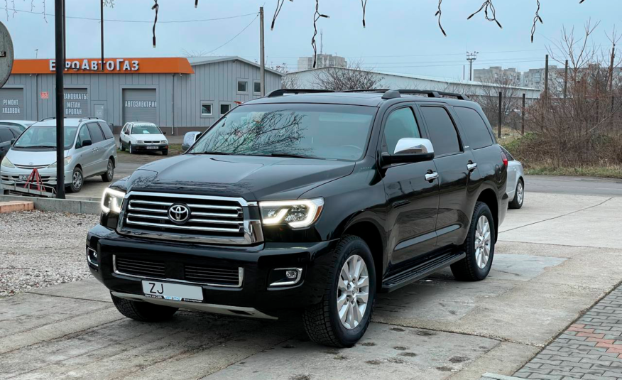 Toyota Sequoia