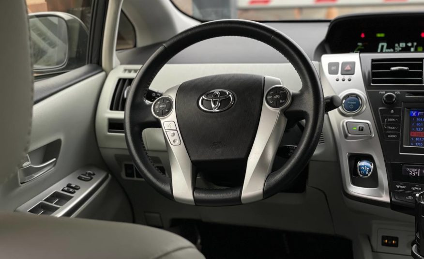 Toyota Prius V Hybrid