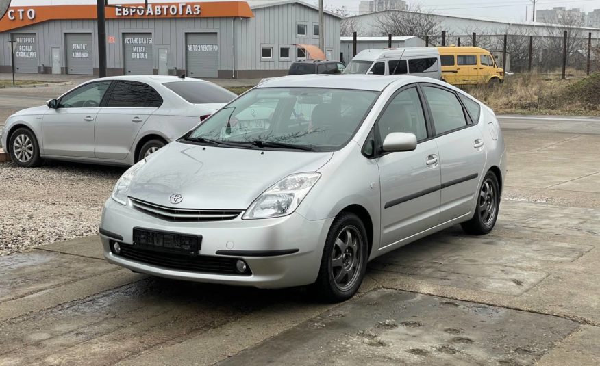 Toyota Prius 20 Hybrid