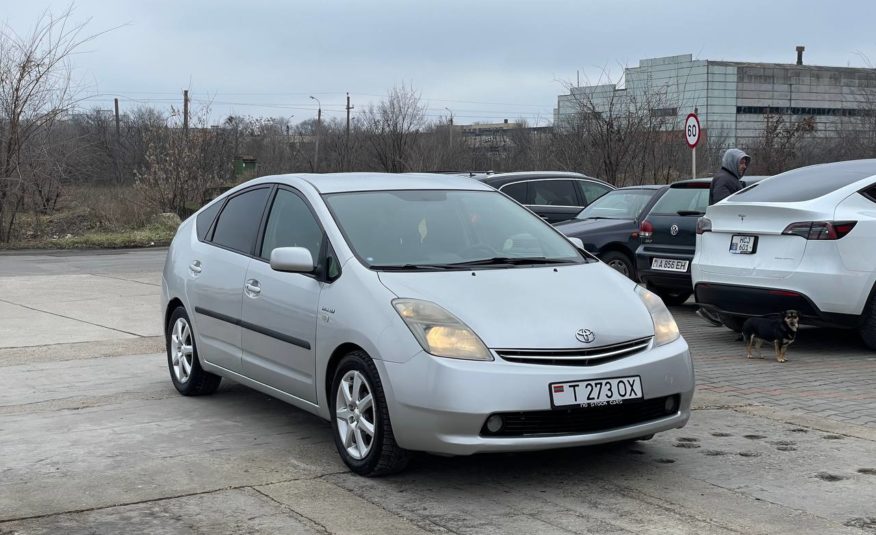 Toyota Prius 20 Hybrid