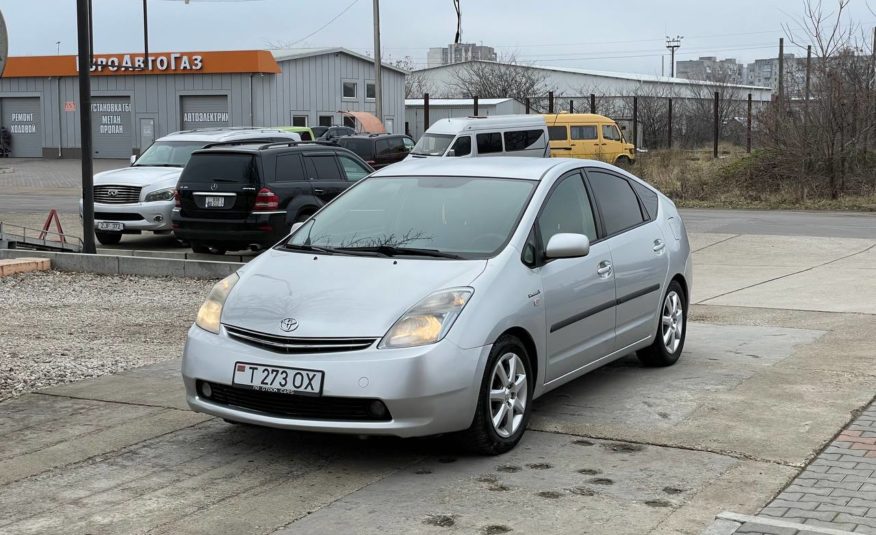 Toyota Prius 20 Hybrid