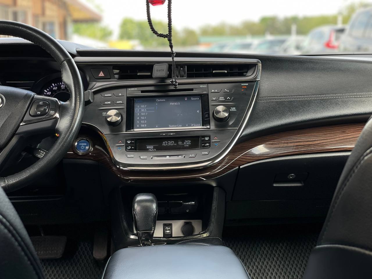 Toyota Avalon Hybrid