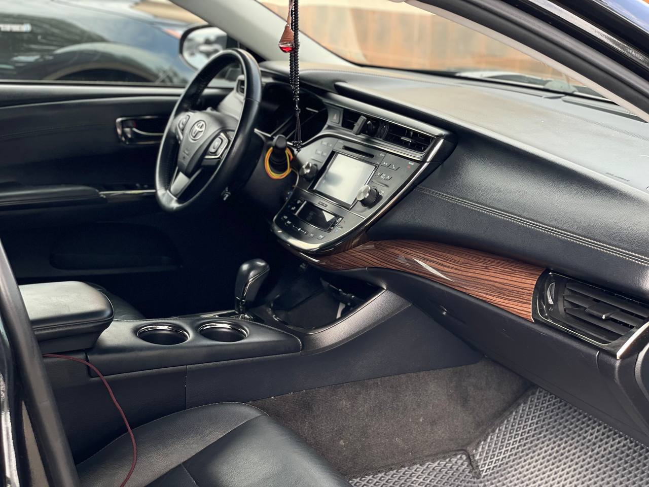 Toyota Avalon Hybrid