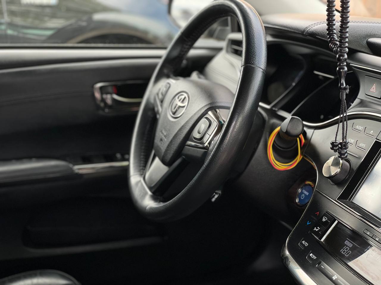 Toyota Avalon Hybrid