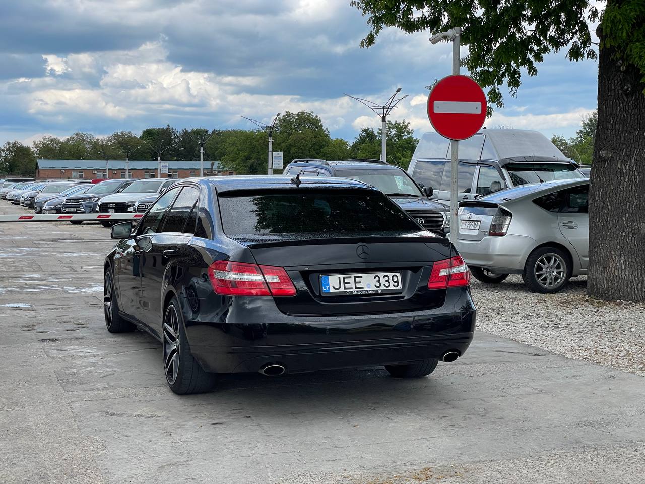 Mercedes Benz W212 E350