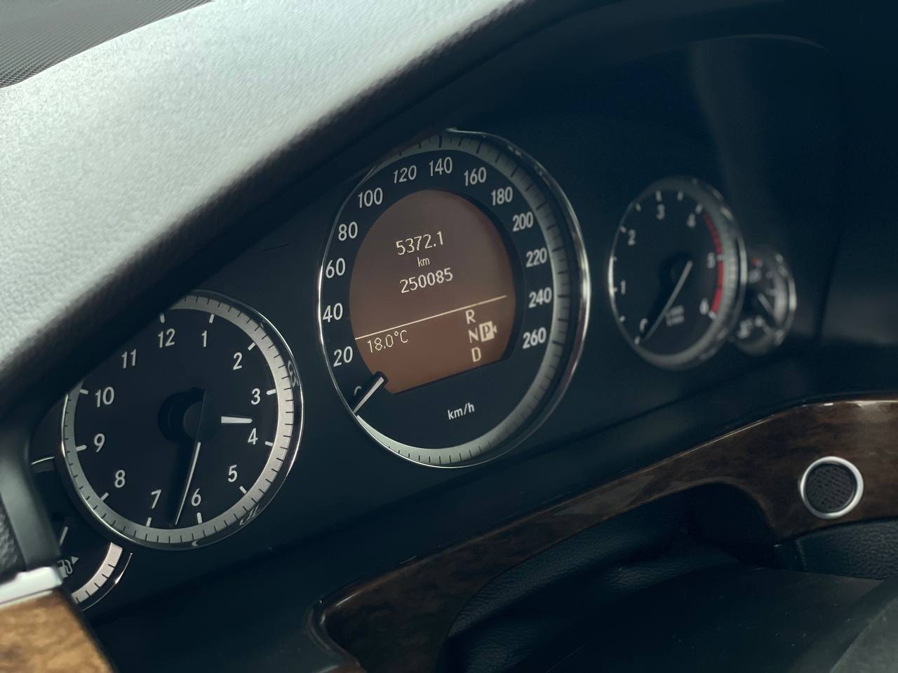 Mercedes Benz W212 E350