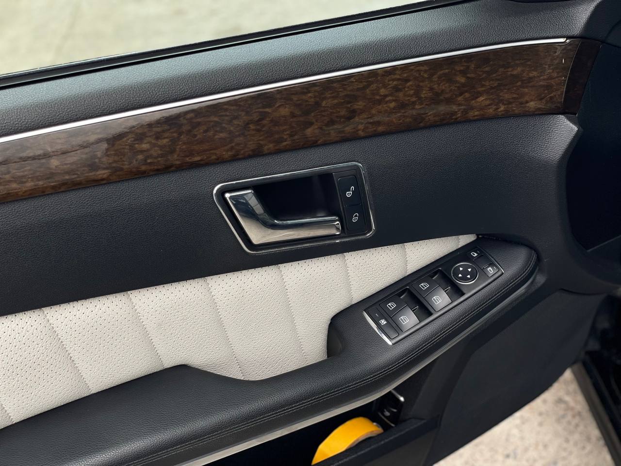 Mercedes Benz W212 E350