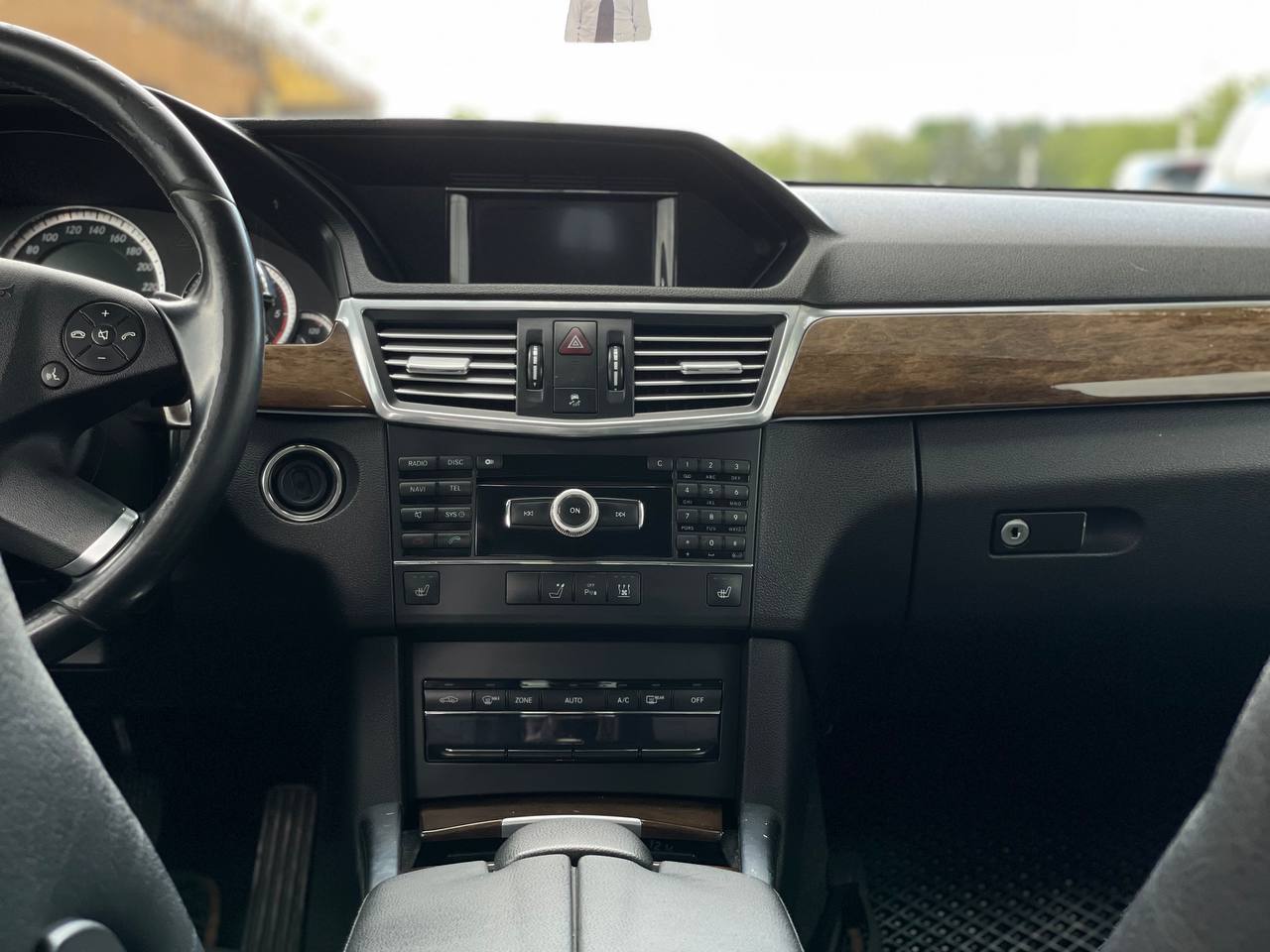 Mercedes Benz W212 E350