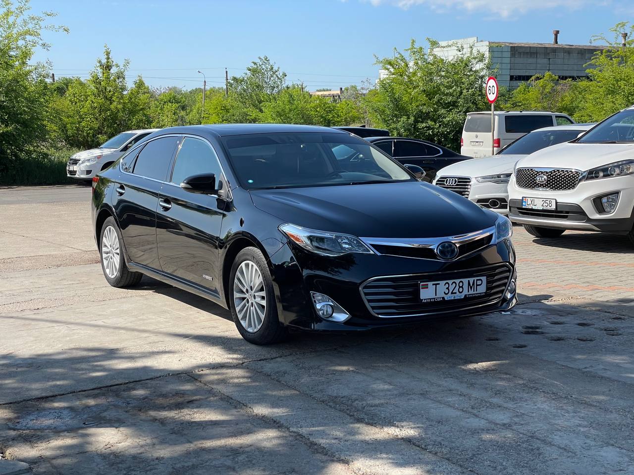 Toyota Avalon Hybrid