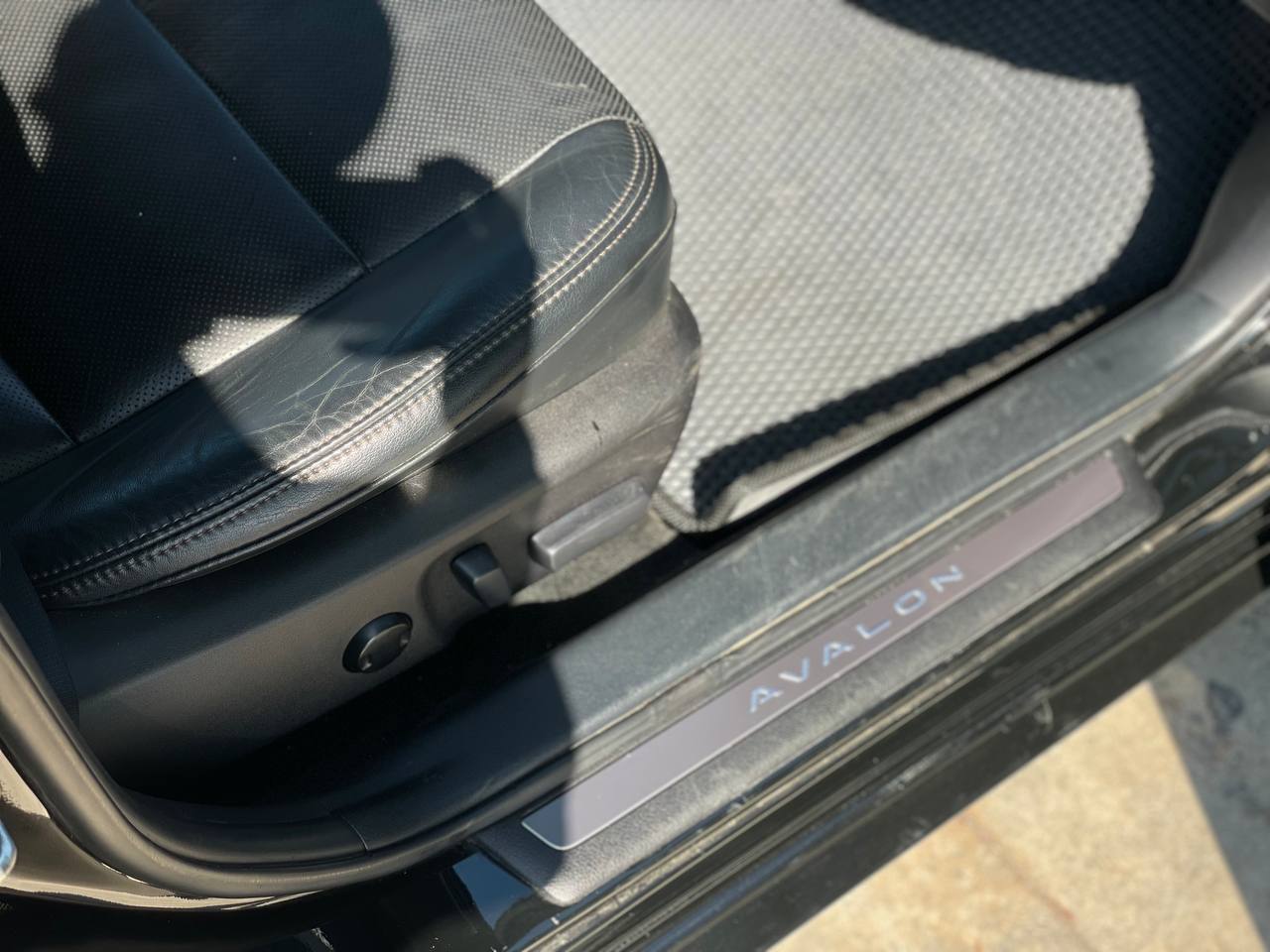 Toyota Avalon Hybrid