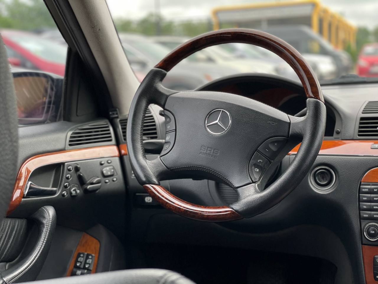 Mercedes Benz S430 W220