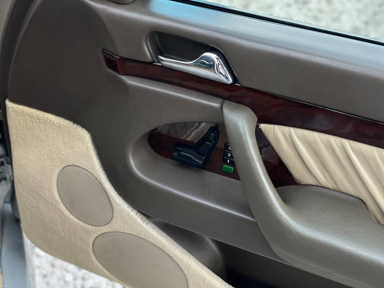 Mercedes Benz W140 S420