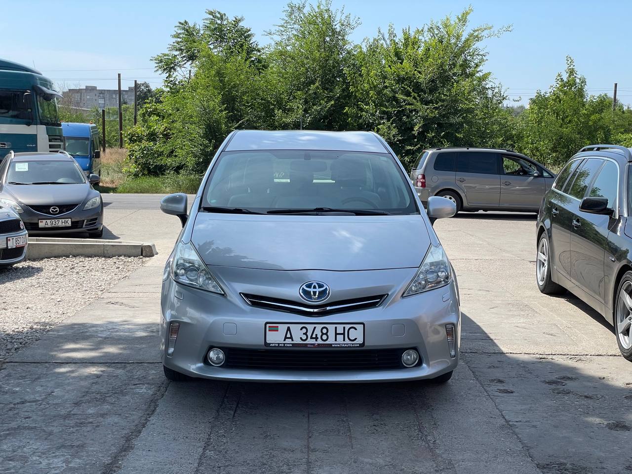 Toyota Prius V Hybrid