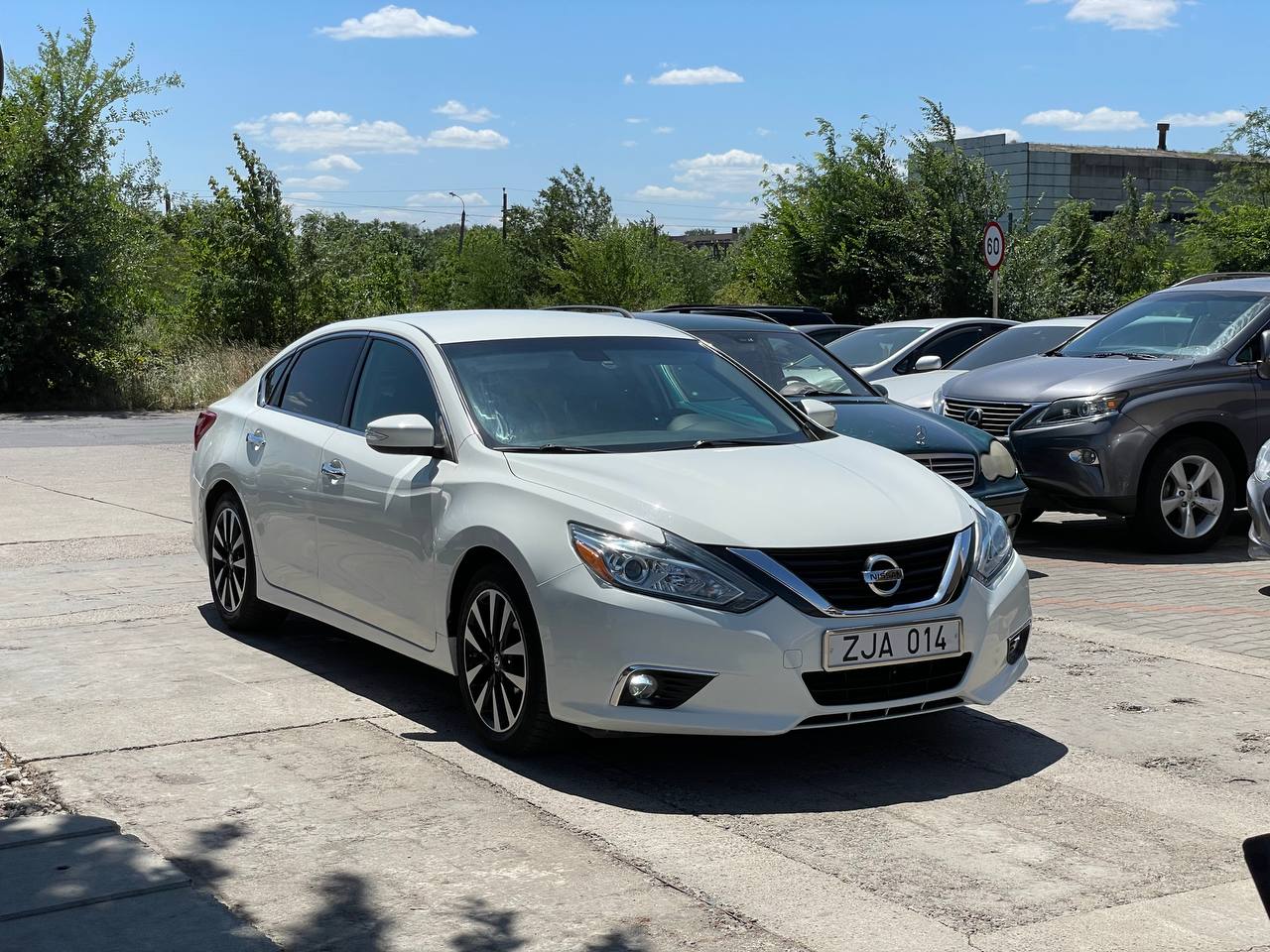 Nissan Altima
