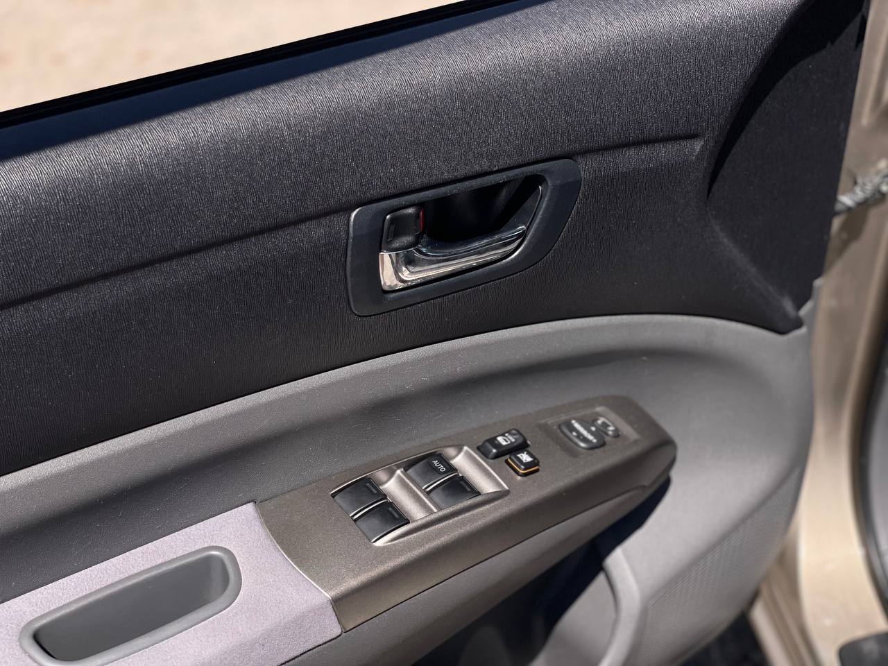 Toyota Prius 20 Hybrid