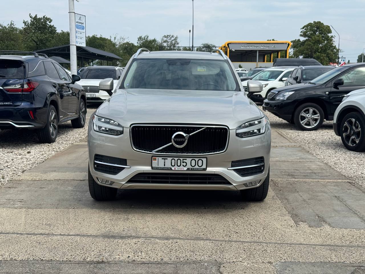 Volvo XC90