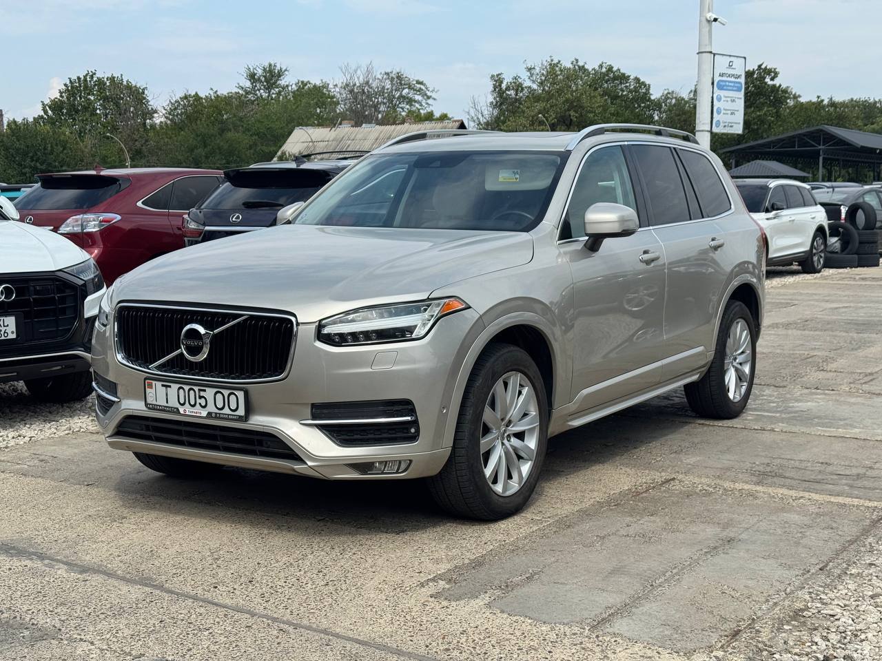 Volvo XC90