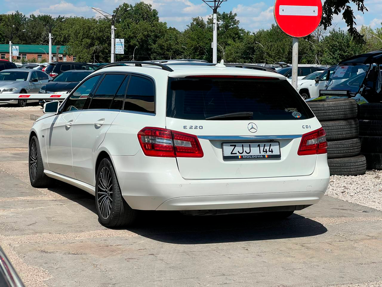 Mercedes Benz E220 W212
