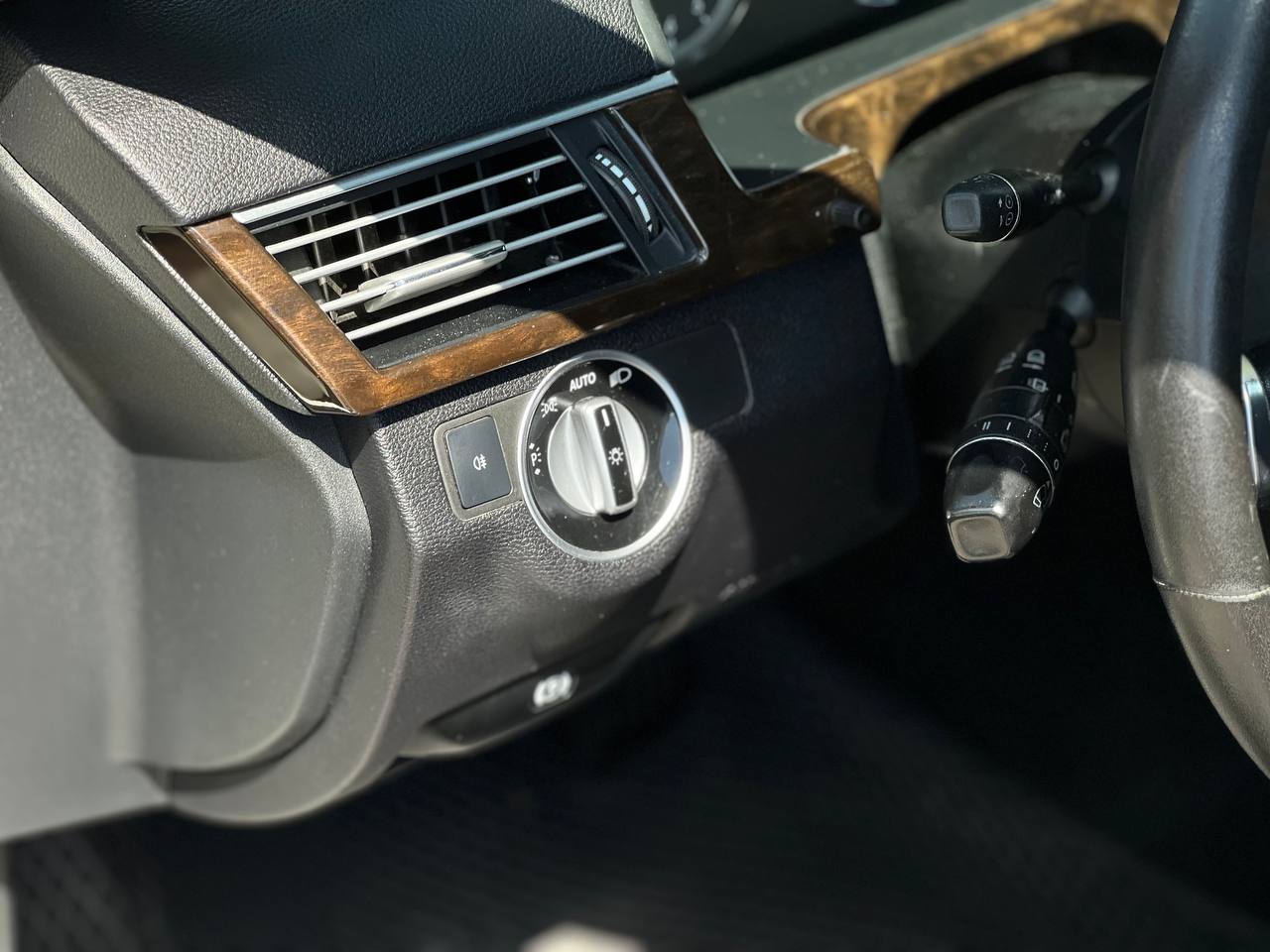 Mercedes Benz E220 W212