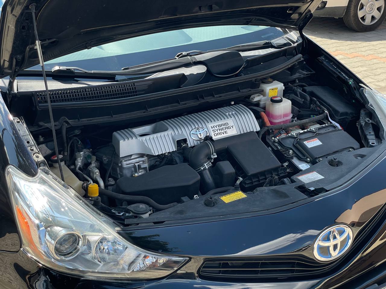 Toyota Prius V Hybrid