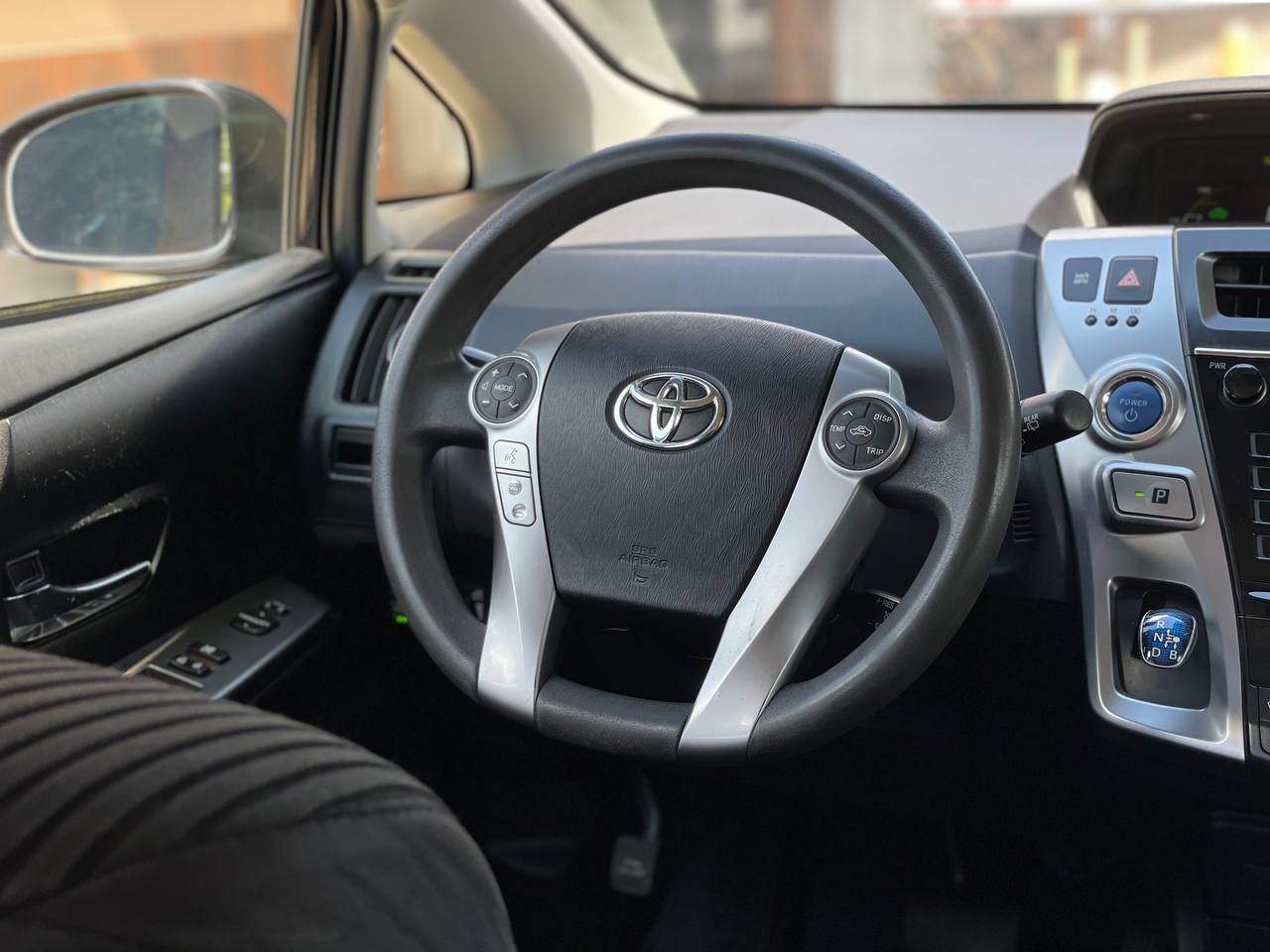 Toyota Prius V Hybrid