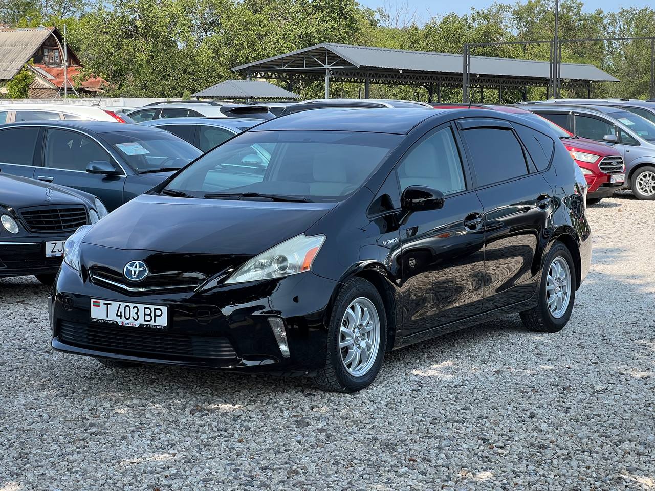 Toyota Prius V Hybrid