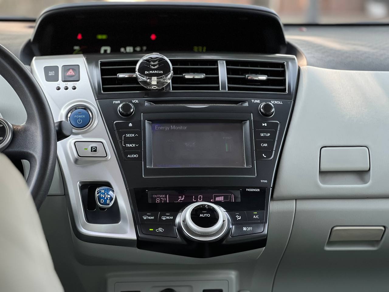 Toyota Prius V Hybrid