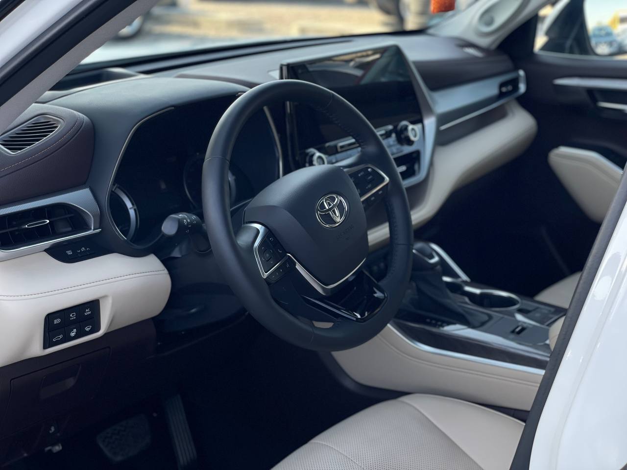 Toyota Highlander Hybrid