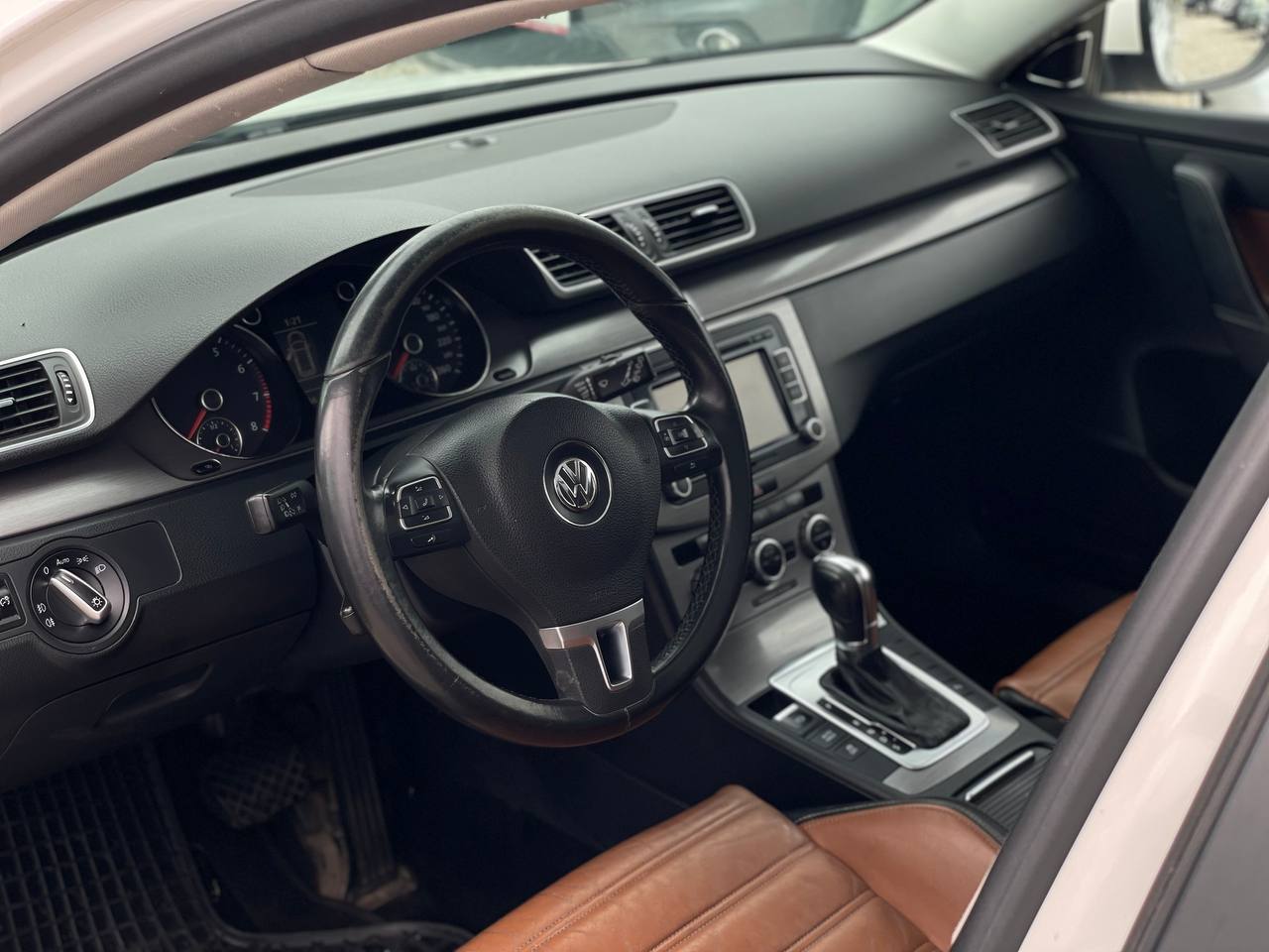 Volkswagen Passat b7