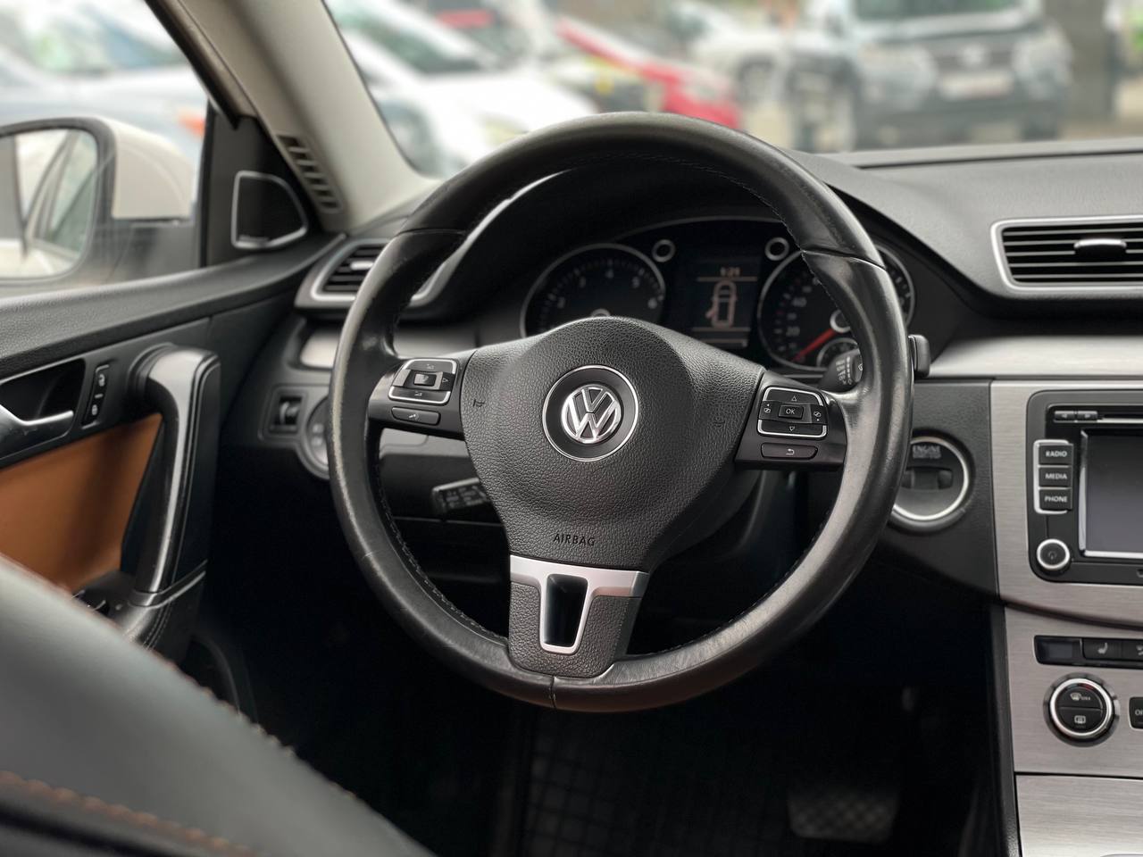 Volkswagen Passat b7