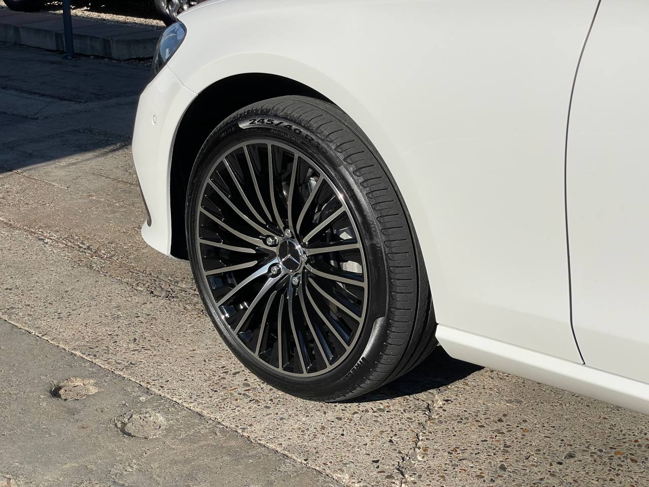 Mercedes Benz W213 E220d