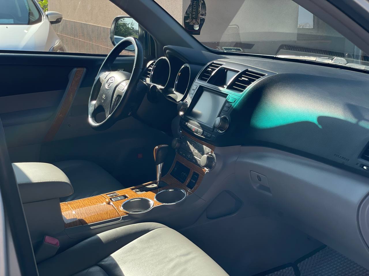 Toyota Highlander Hybrid